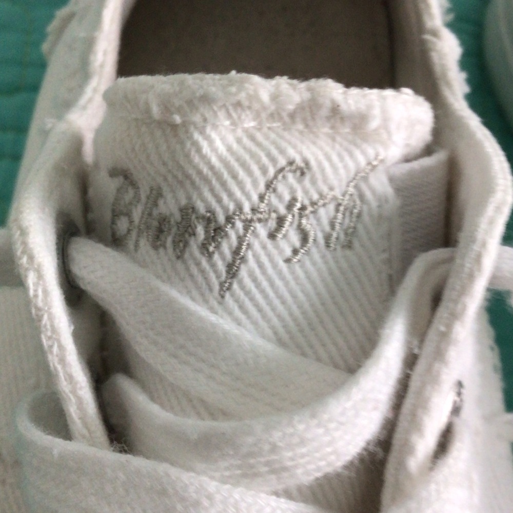 Blowfish Malibu - Women’s White Canvas Sneakers - Picture 2 of 8